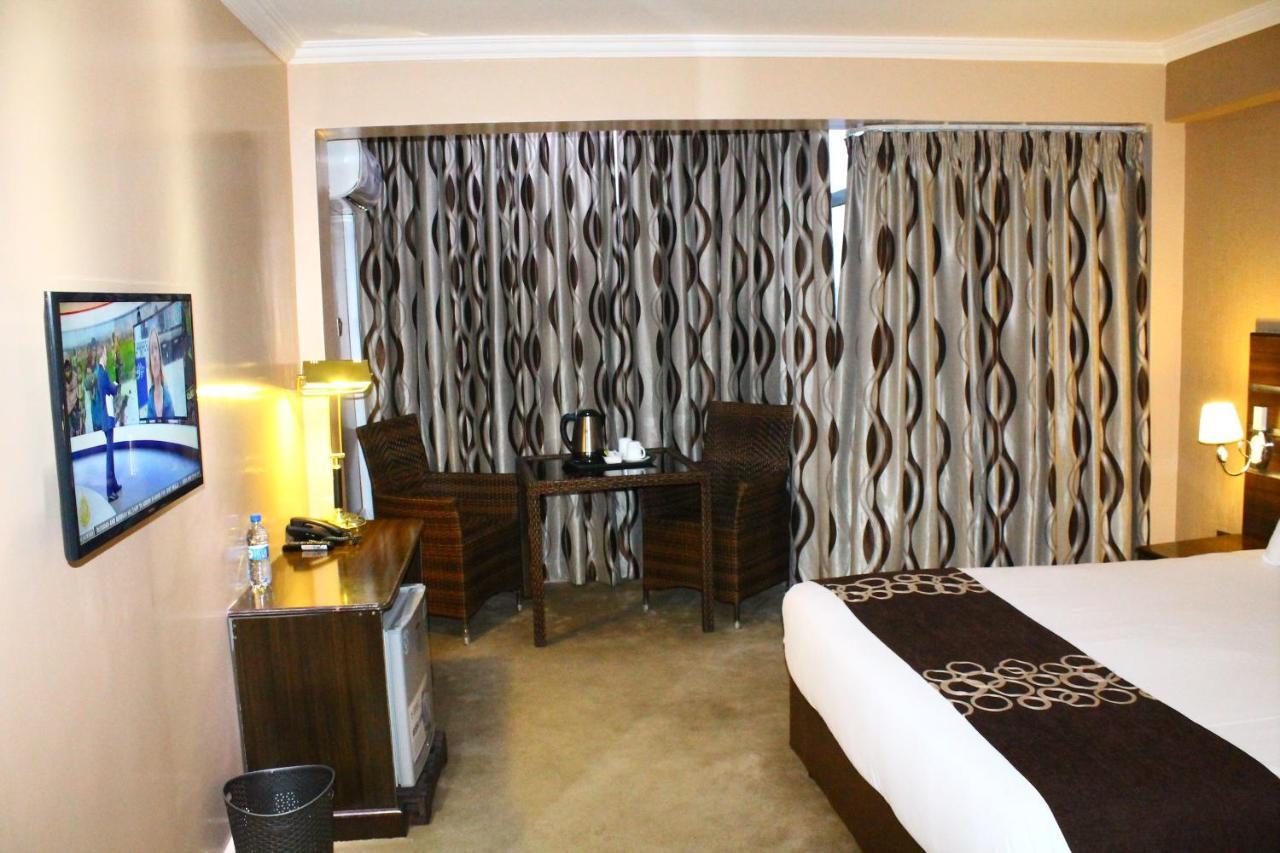 Airport Landing Hotel Nairobi Exterior foto