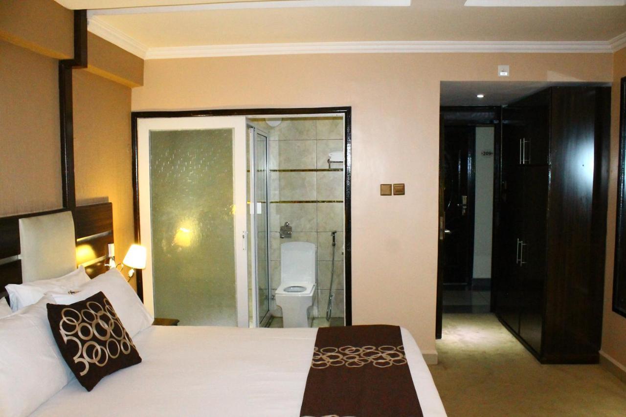 Airport Landing Hotel Nairobi Exterior foto