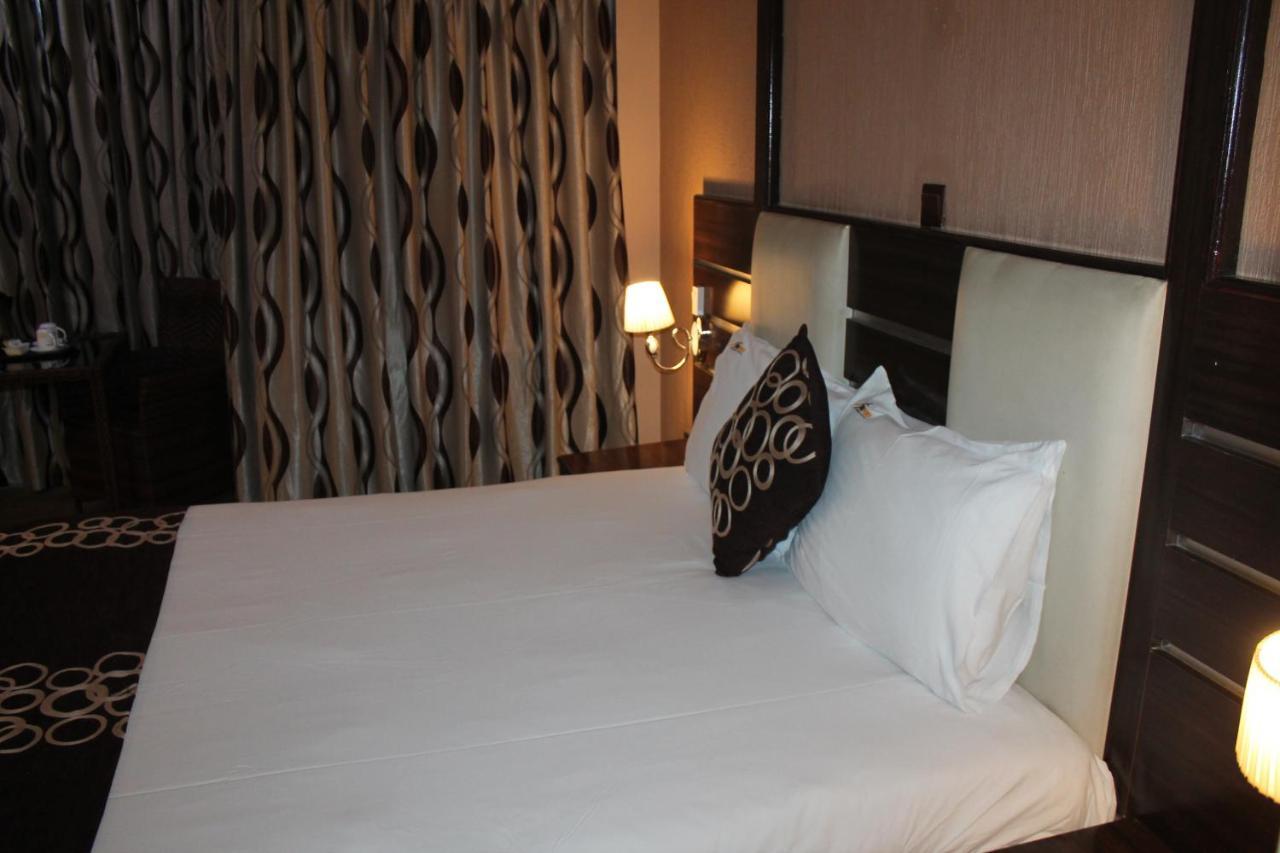 Airport Landing Hotel Nairobi Exterior foto